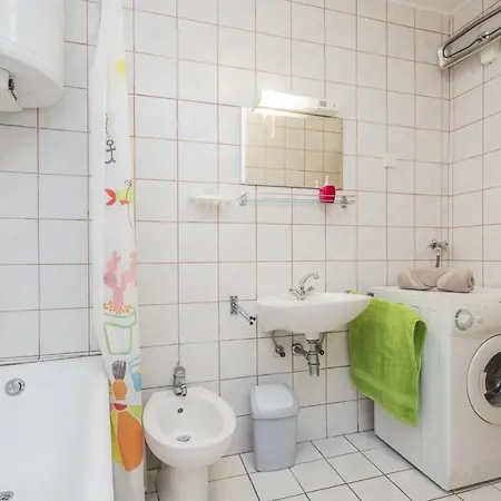 Apartamento By The Sea - 13401 *