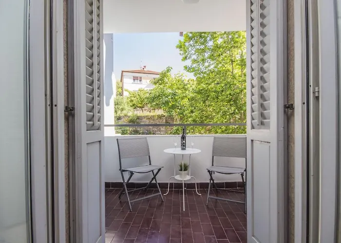 By The Sea - 13401 *